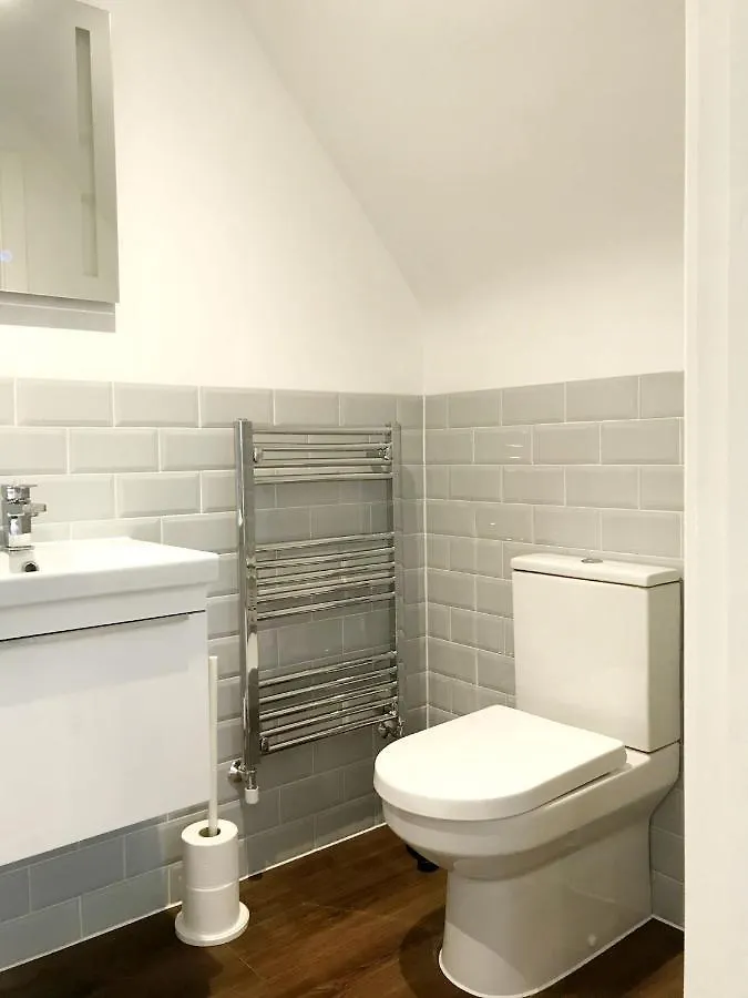New Family Apartment Walking Distance To The Beach Bournemouth