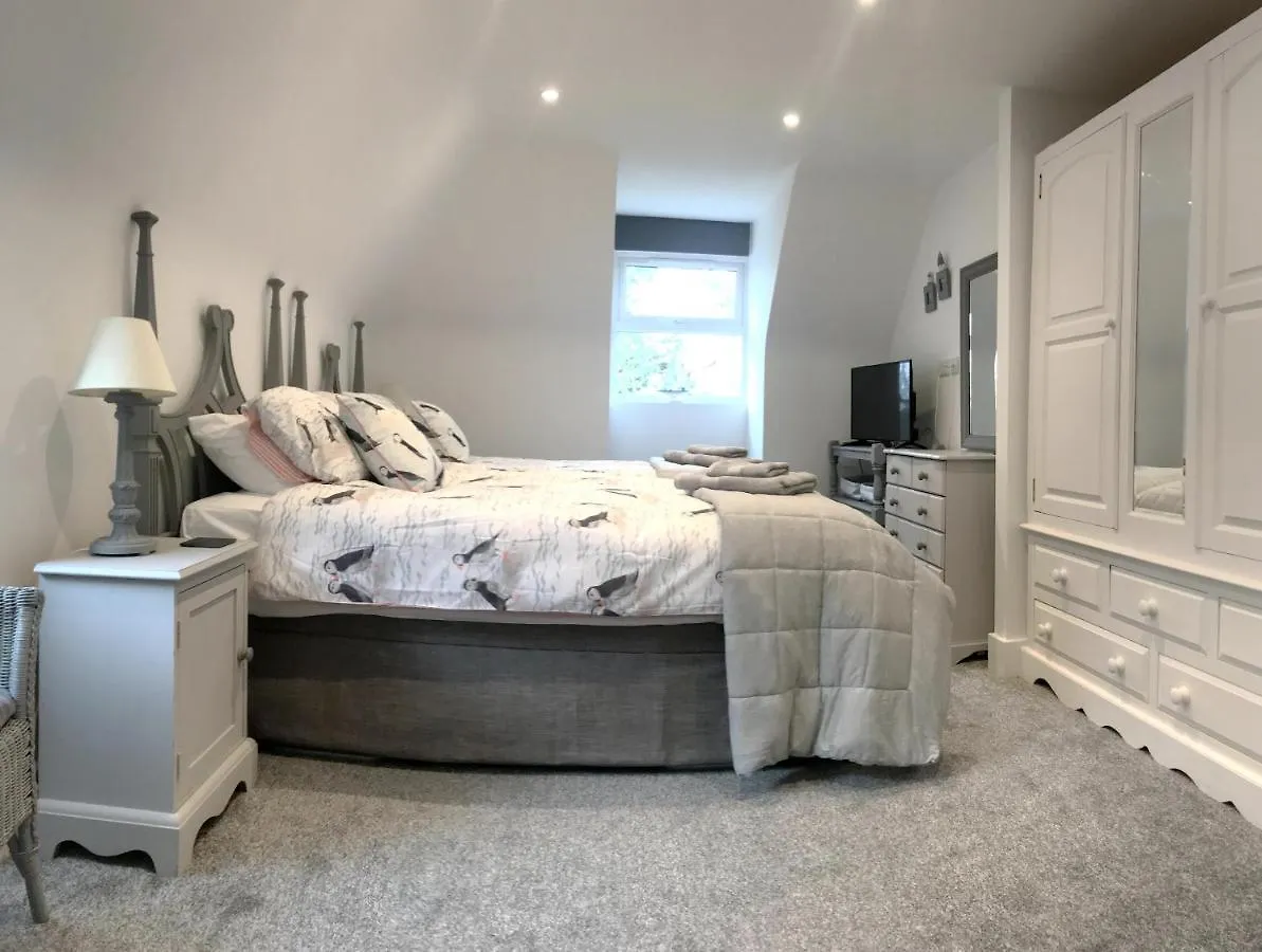 New Family Apartment Walking Distance To The Beach Bournemouth 0*,  United Kingdom